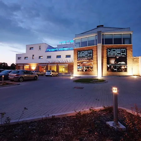 Restaurant&Design Hotel Noem Arch-2